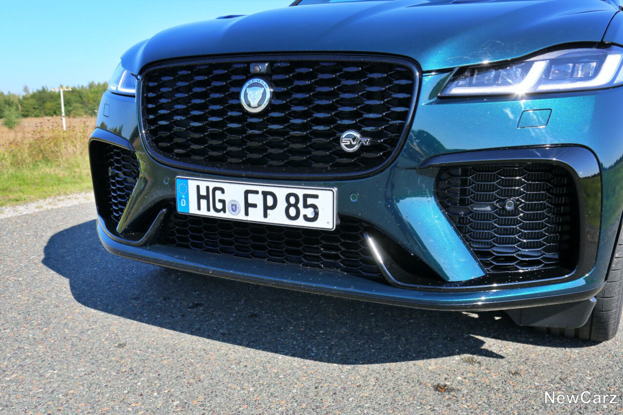 Jaguar F-Pace SVR 575 Edition Frontgrill