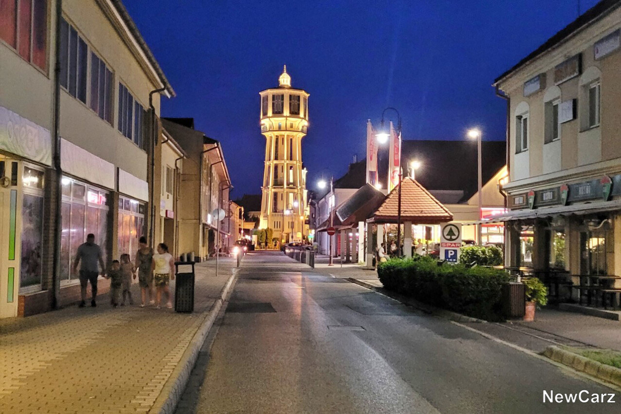 Ladeinfrastruktur in Osteuropa Siofok Wasserturm