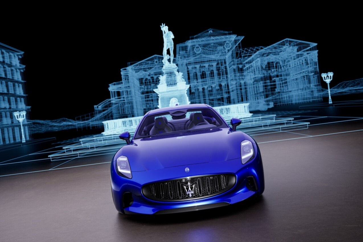 Maserati GranTurismo 110 ANNIVERSARIO in Blu Inchiostro
