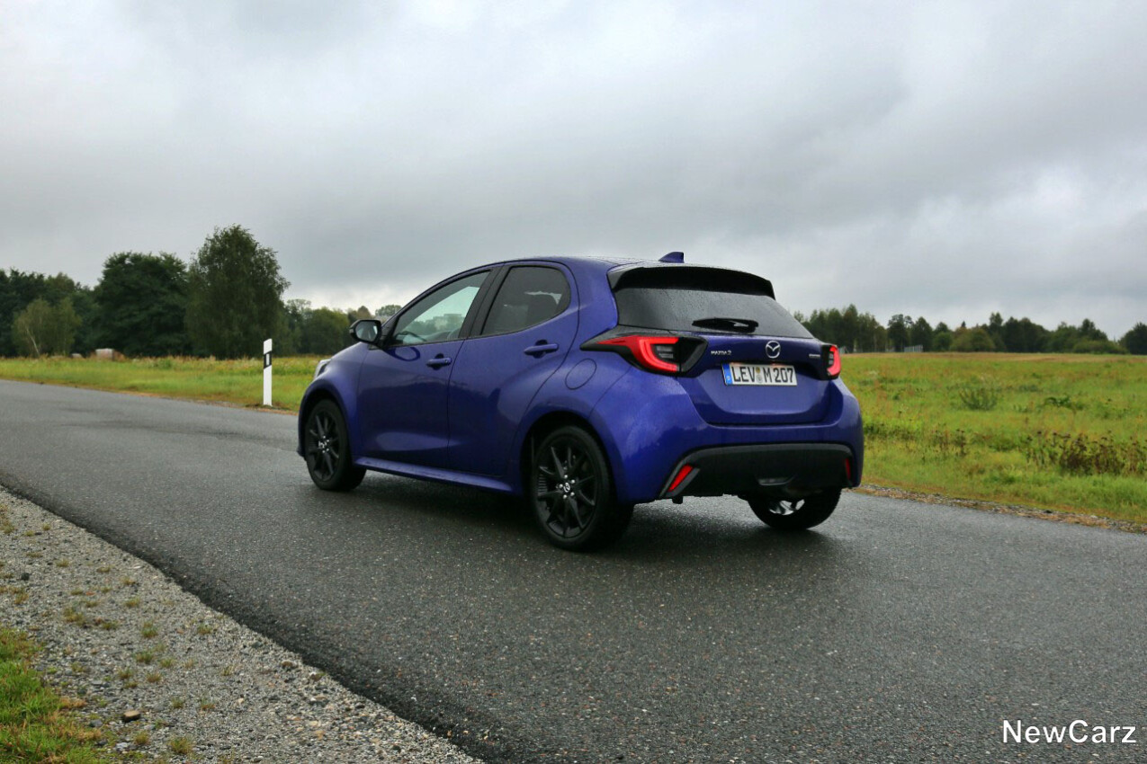 Mzda2 Hybrid Facelift schräg hinten links