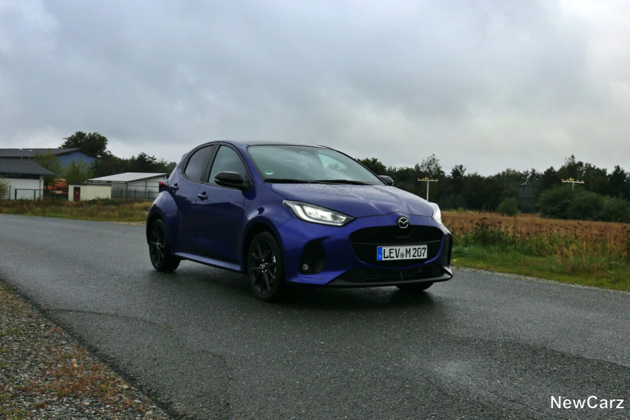 Mzda2 Hybrid Facelift mit Licht