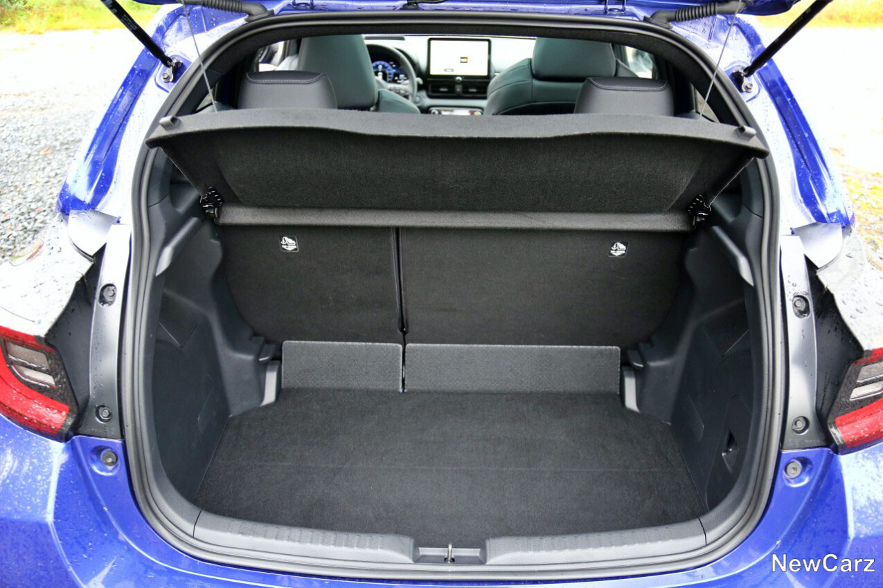 Mzda2 Hybrid Facelift Kofferraum