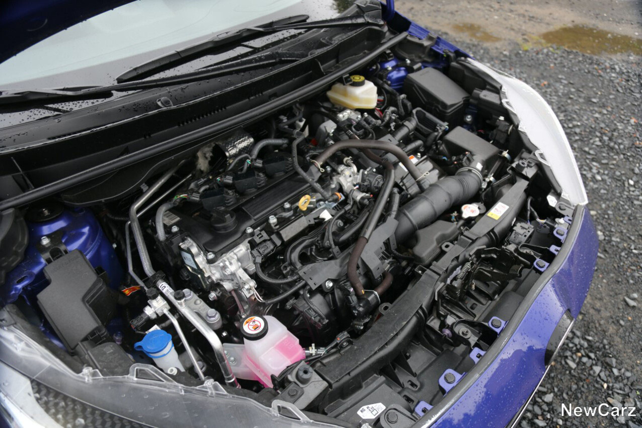 Motorraum Mazda2 Hybrid Facelift