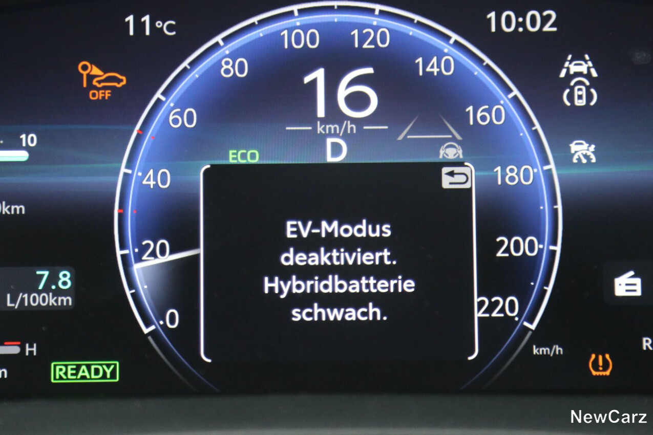 Mazda2 Hybrid Facelift EV-Mode Meldung