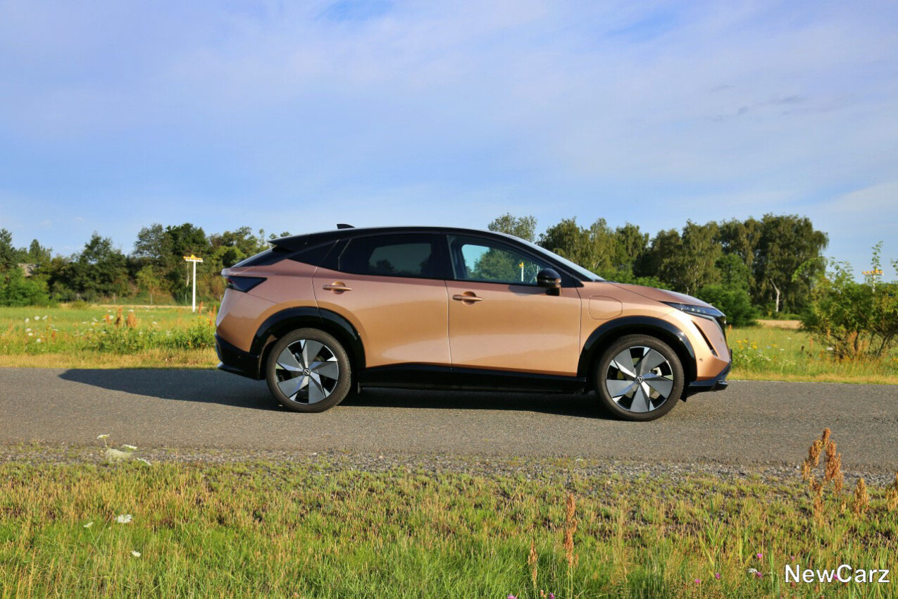 Nissan Ariya Evolve+ Pack Seite rechts
