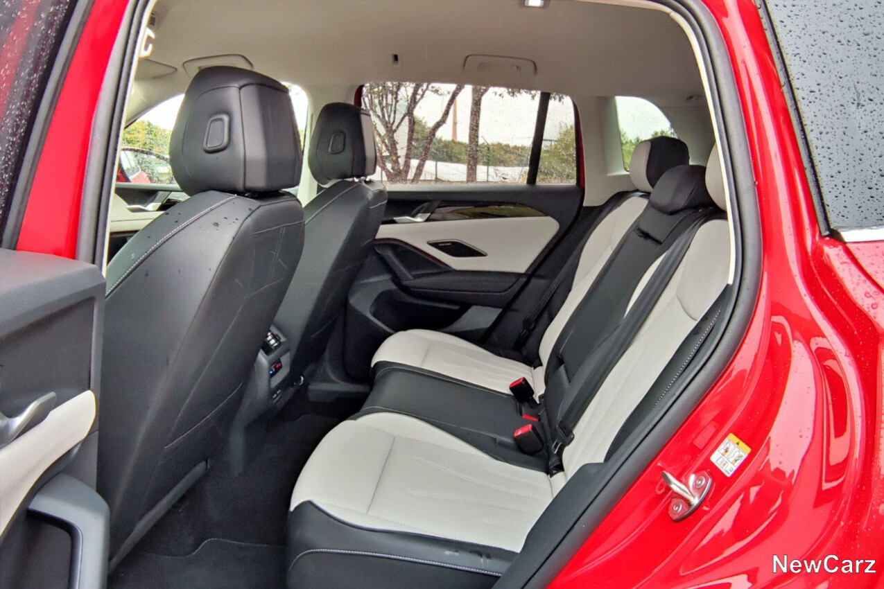 VW Tiguan TDI Fond