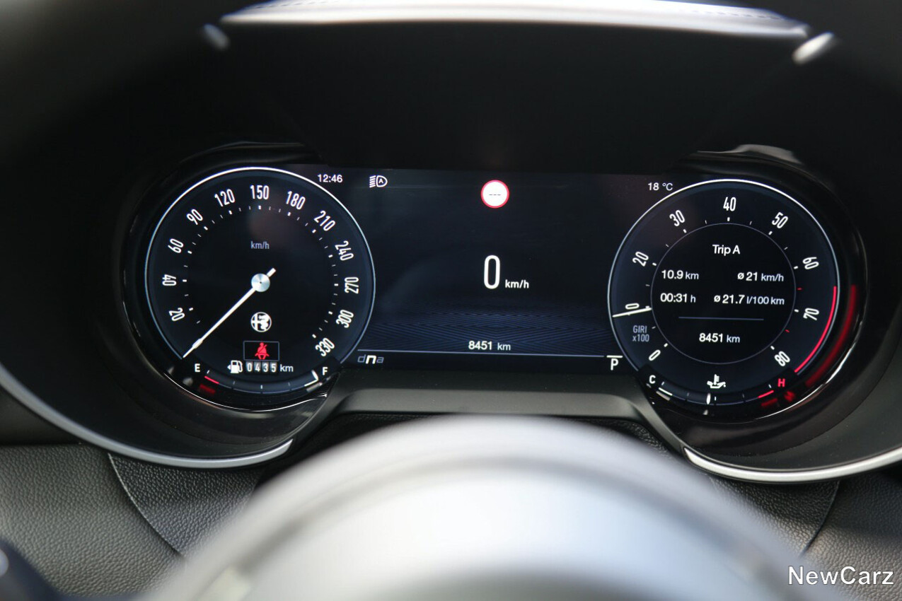 Alfa Romeo Giulia Quadrifoglio Cockpit