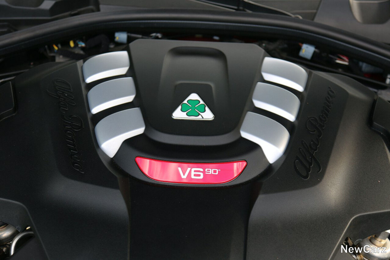 Alfa Romeo Giulia Quadrifoglio Motor