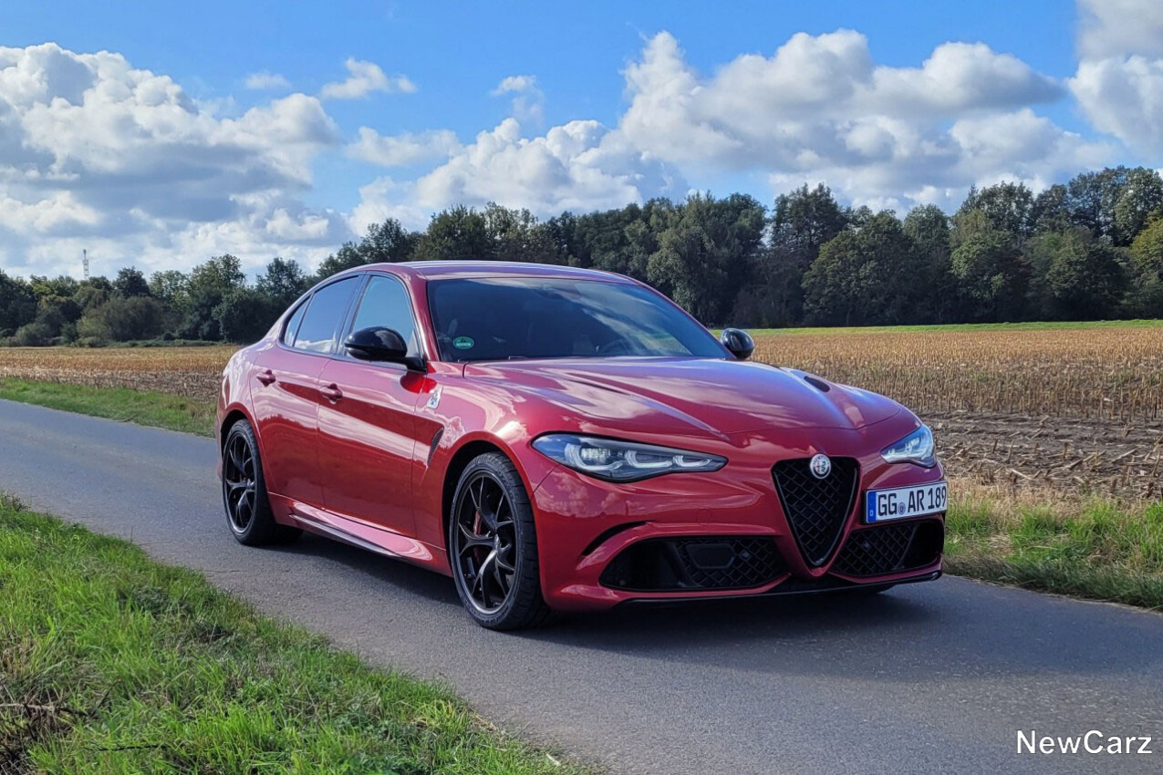 Alfa Romeo Giulia Quadrifoglio onroad