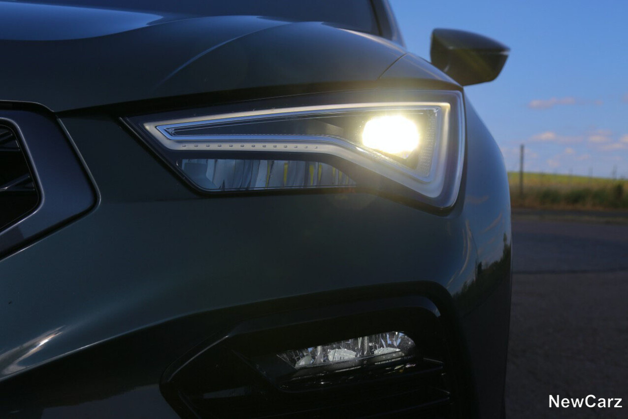 Cupra Ateca Tribe Edition Scheinwerfer