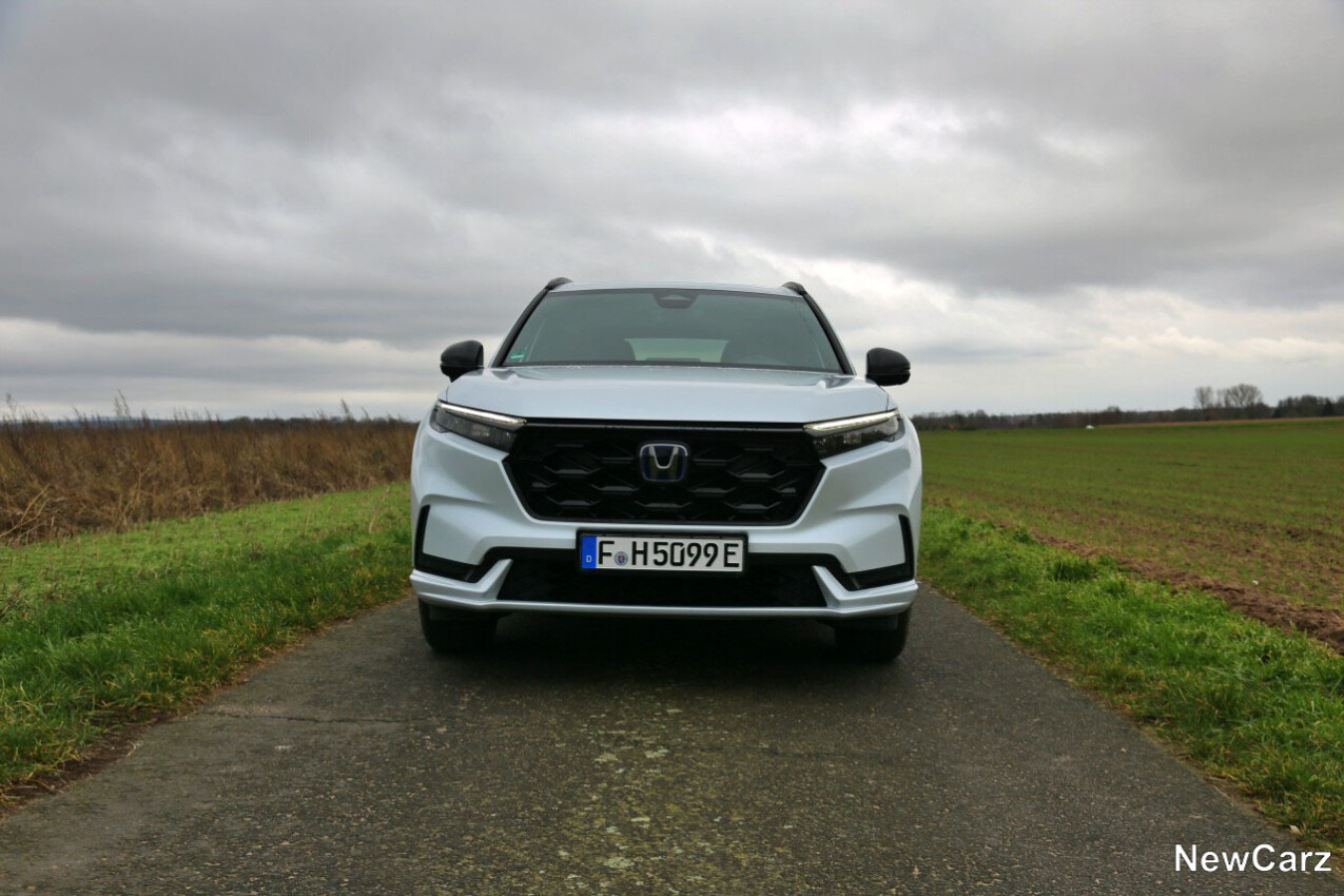 Honda CR-V e:PHEV Front