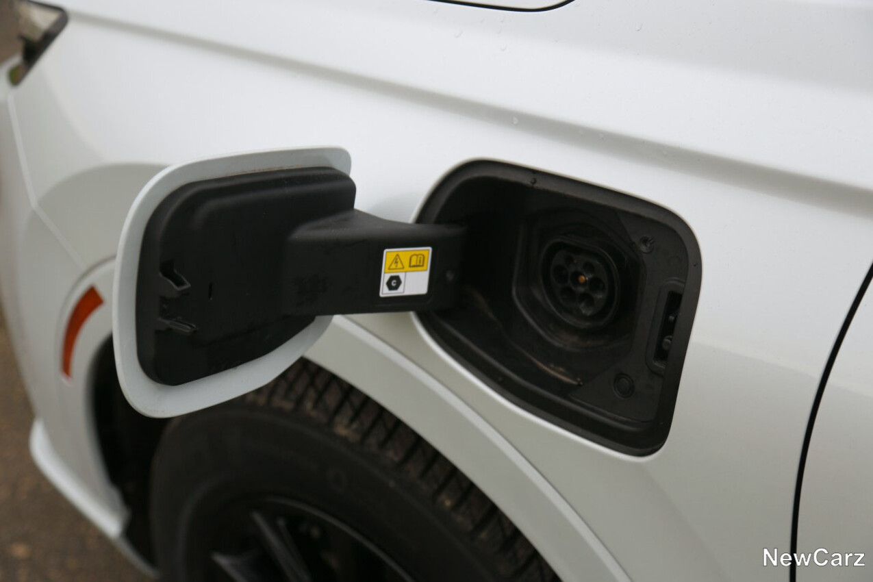 Honda CR-V e:PHEV Ladeanschluss