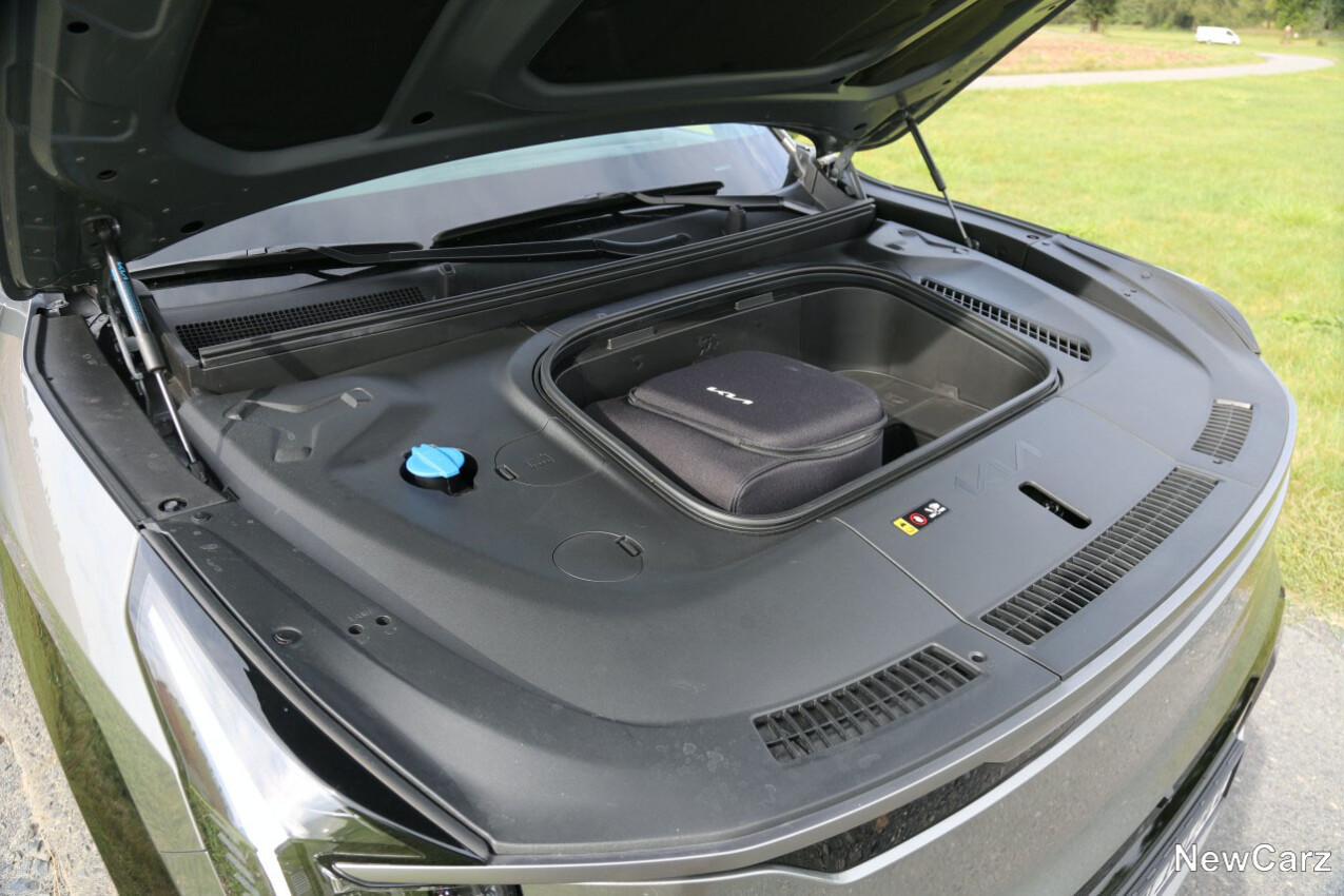 Kia EV9 Frunk
