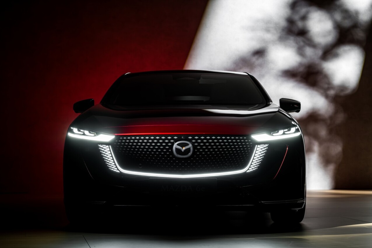 Mazda6e Front
