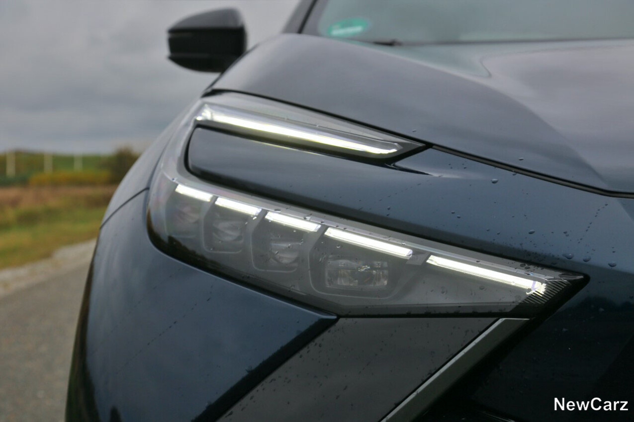 Toyota C-HR MK2 Tagfahrlicht
