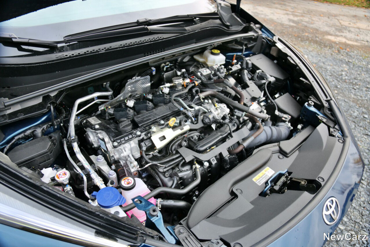 Toyota C-HR MK2 Motorraum