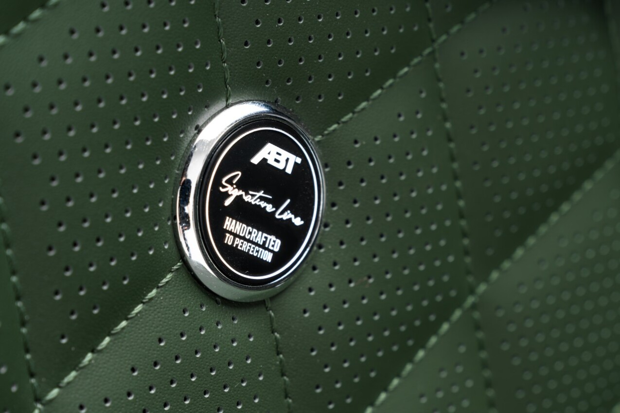 Abt RSQ8 Legacy Edition Plakette Innenraum