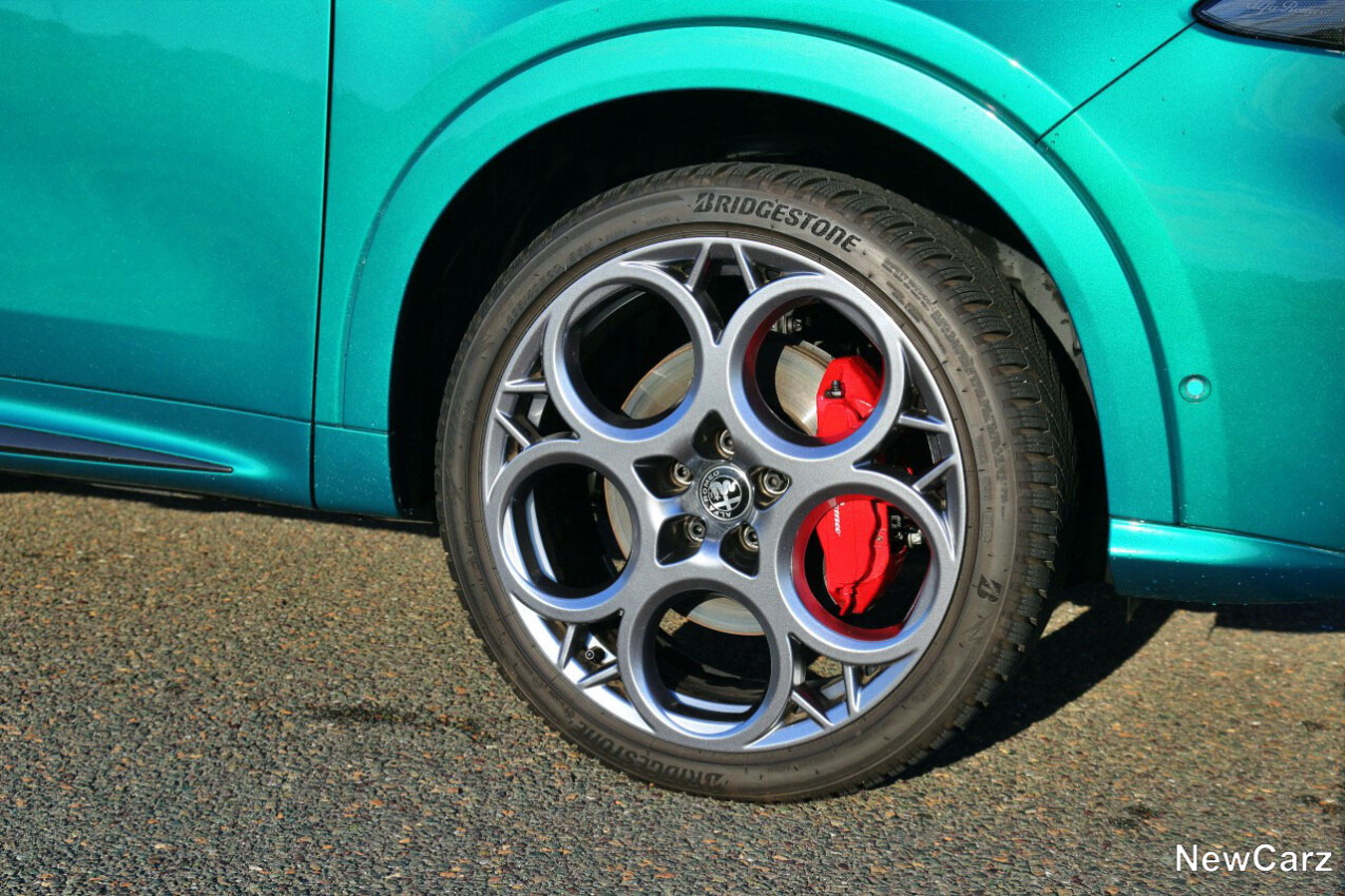Alfa Romeo Tonale Q4 PHEV Vorderrad
