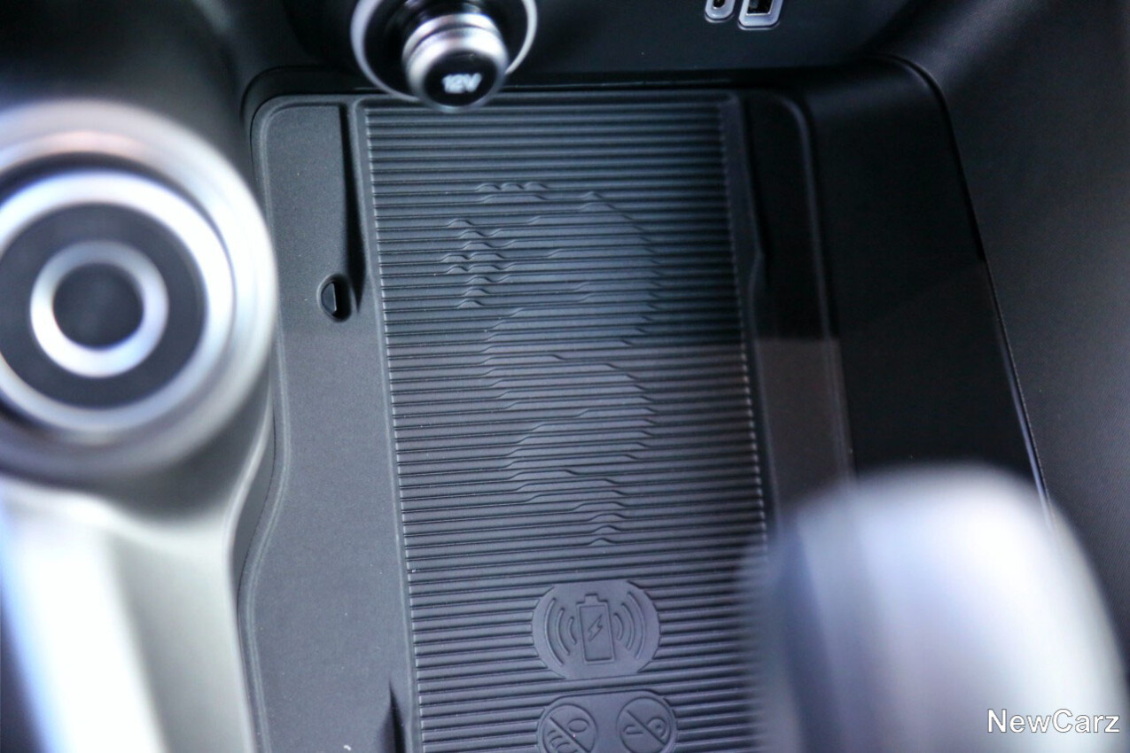 Alfa Romeo Tonale Q4 PHEV echte Biscione