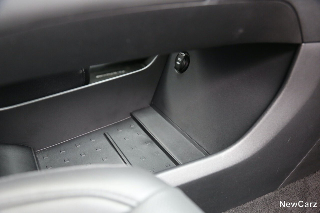 Hyundai Santa Fe 2025 Ablage Mittelkonsole