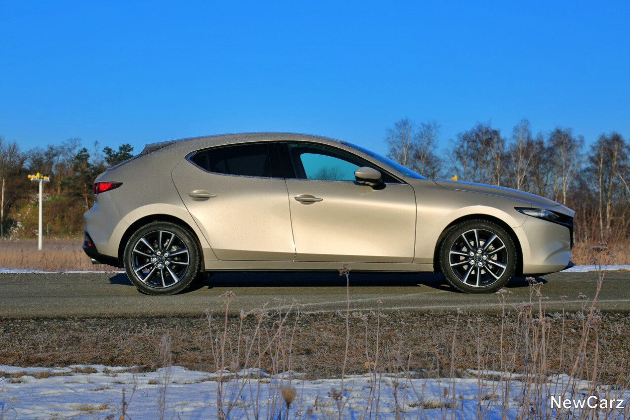 Mazda3 2.5 rechts