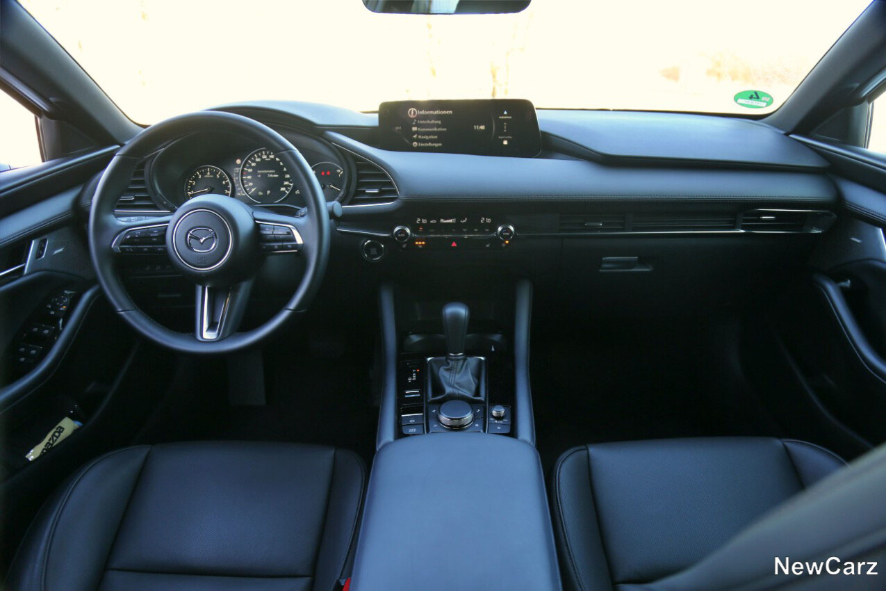 Mazda3 2.5 Instrumententafel