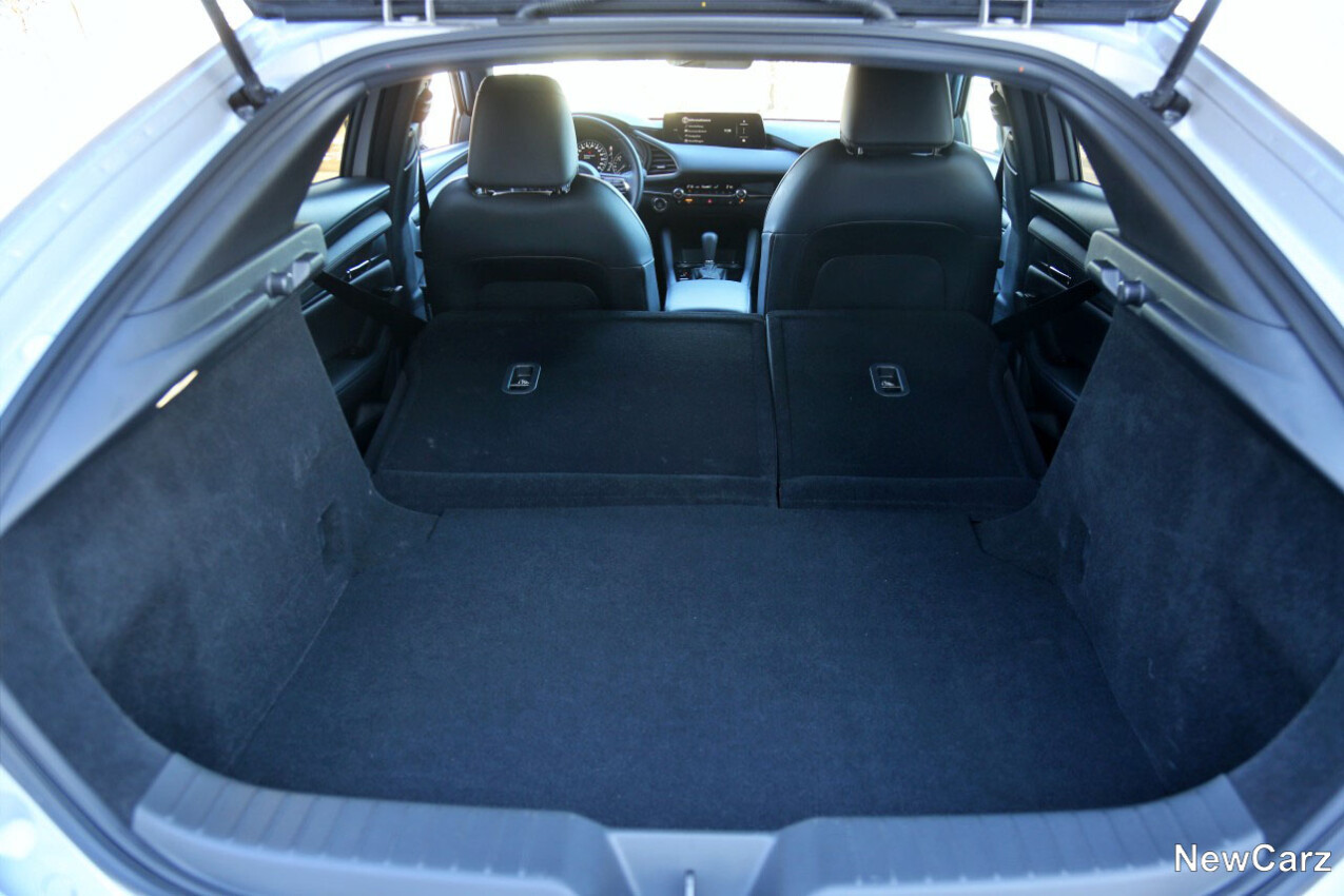 Mazda3 2.5 maximierter Kofferraum