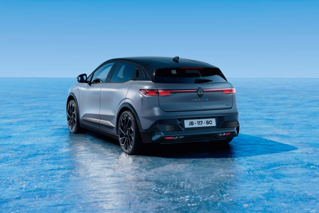 Renault Megane E-Tech Electric hinten schräg