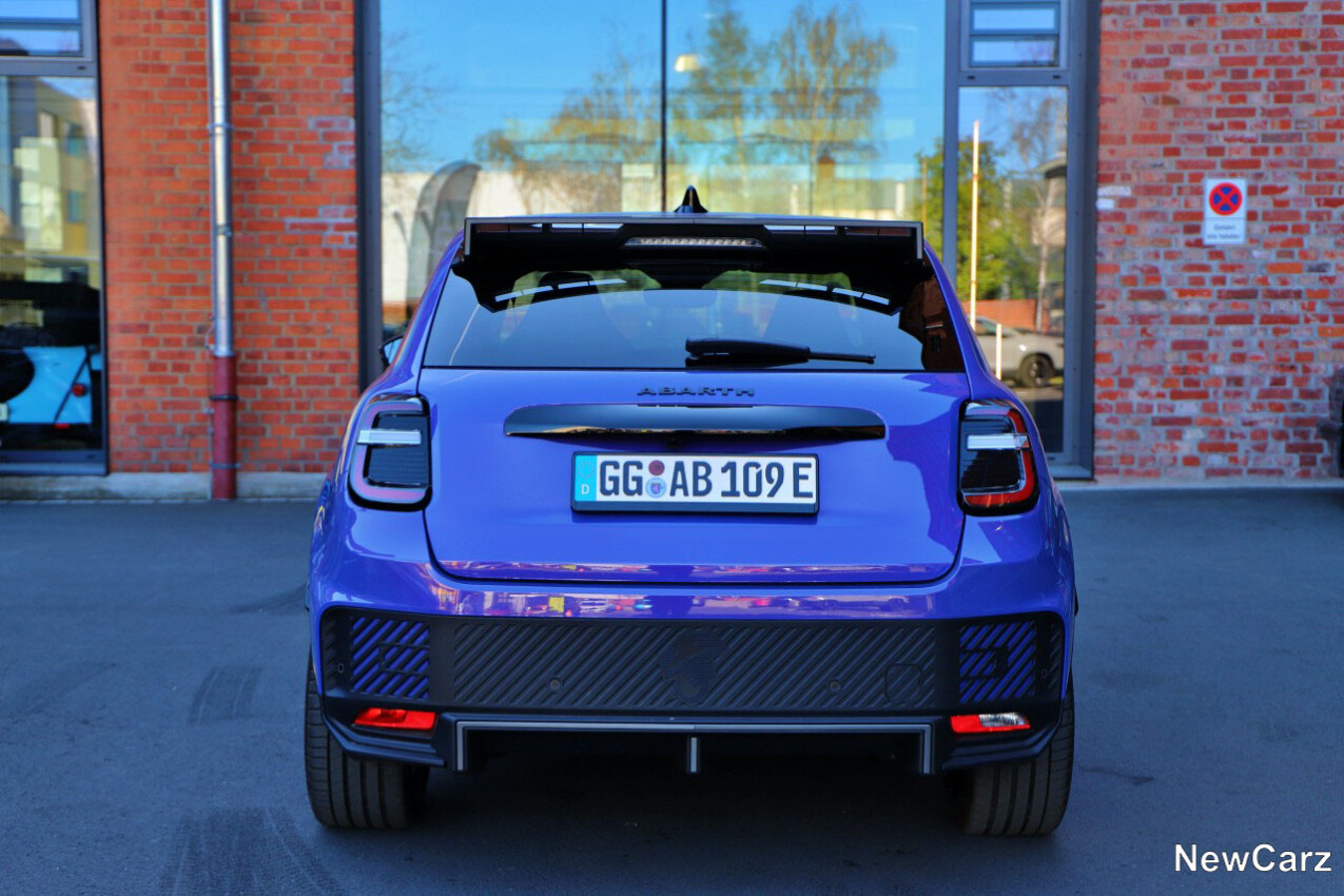 Abarth 600e Heck