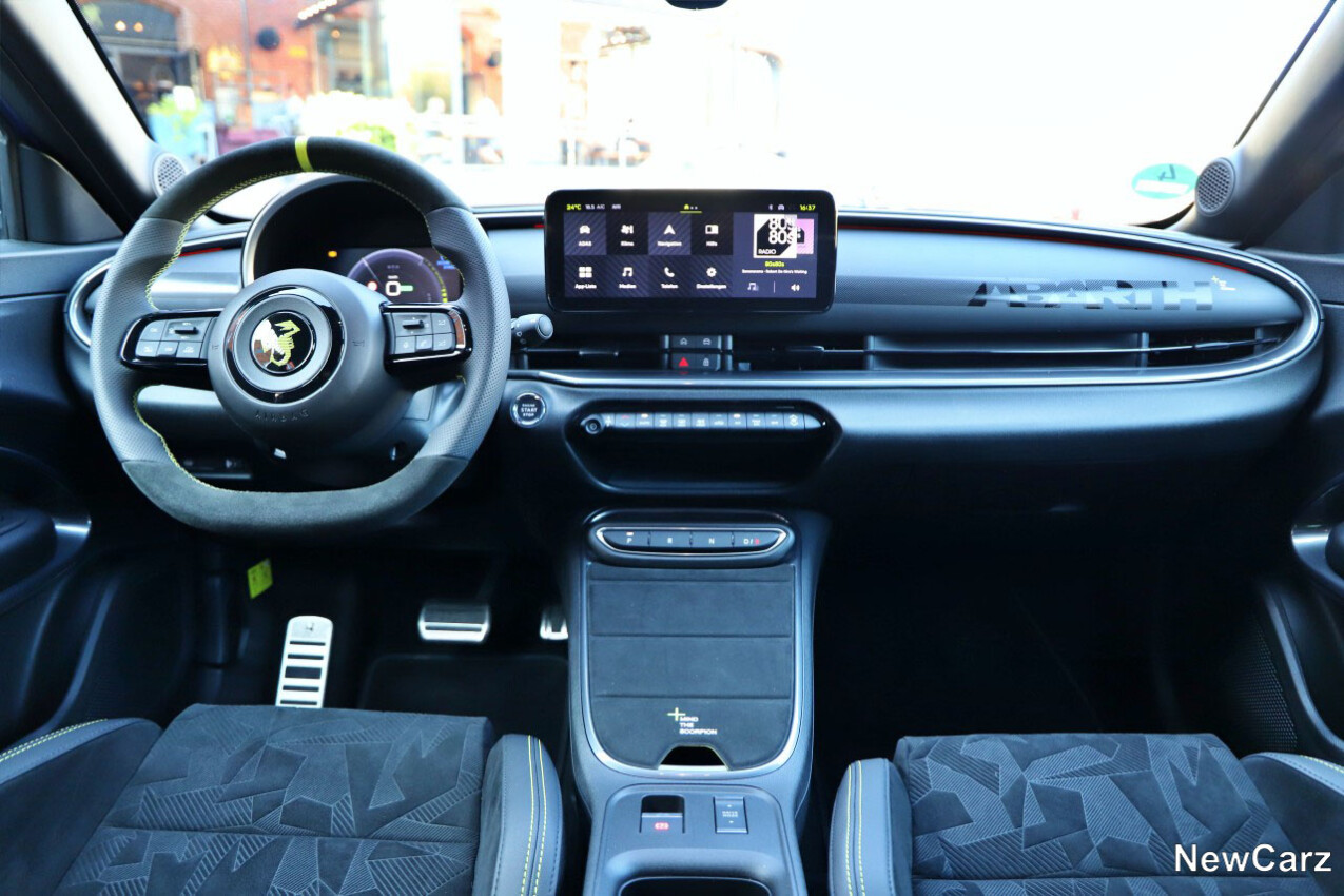 Abarth 600e Instrumententafel
