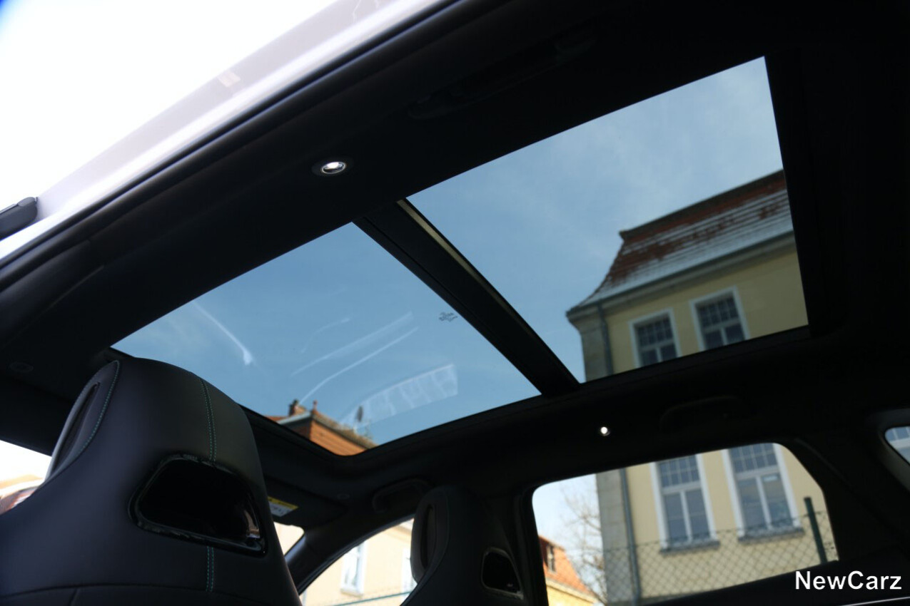 BYD Seal U DM-i Glasdach