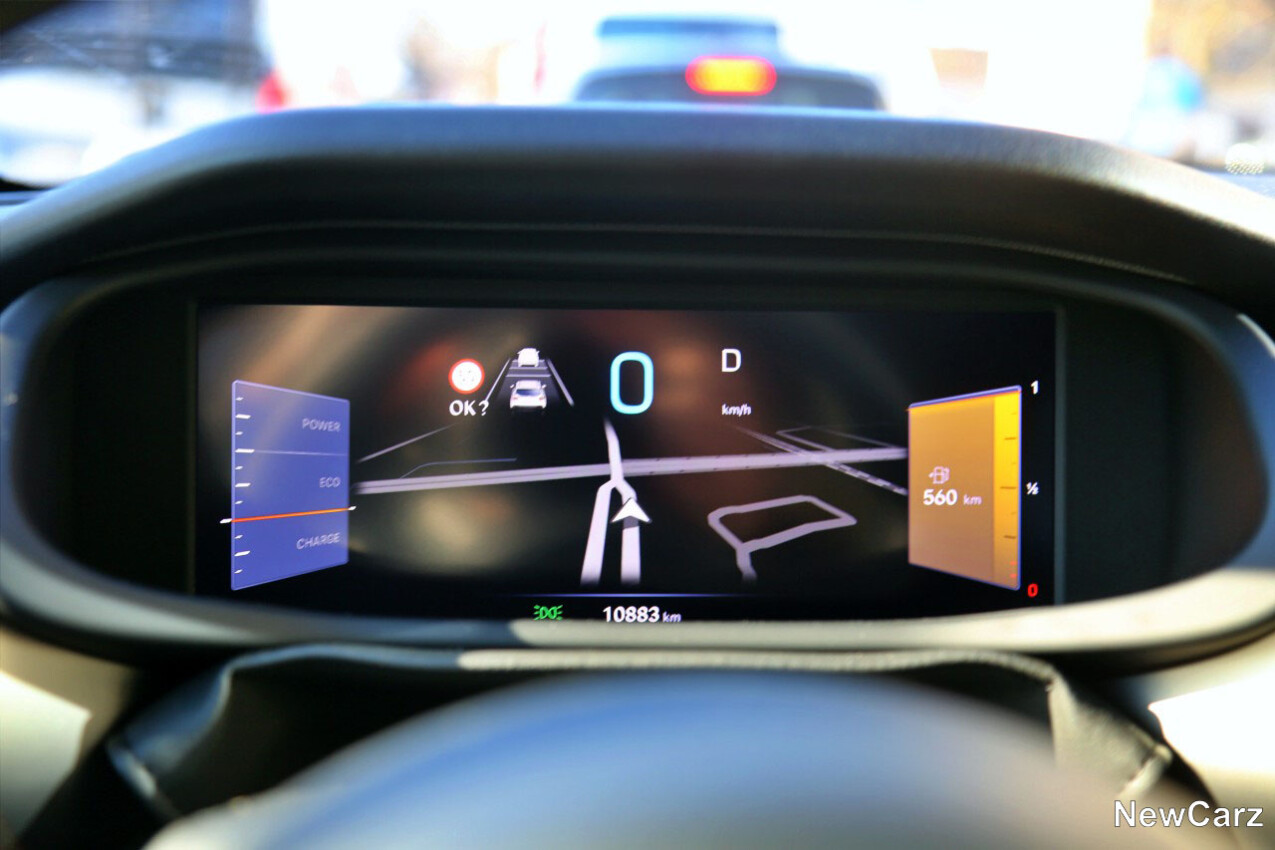 Jeep Avenger e-Hybrid Cockpit