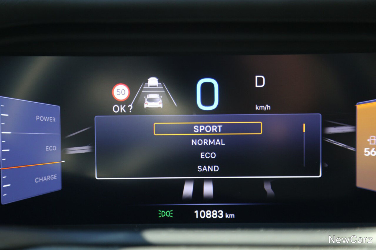 Jeep Avenger e-Hybrid Fahrmodi normal