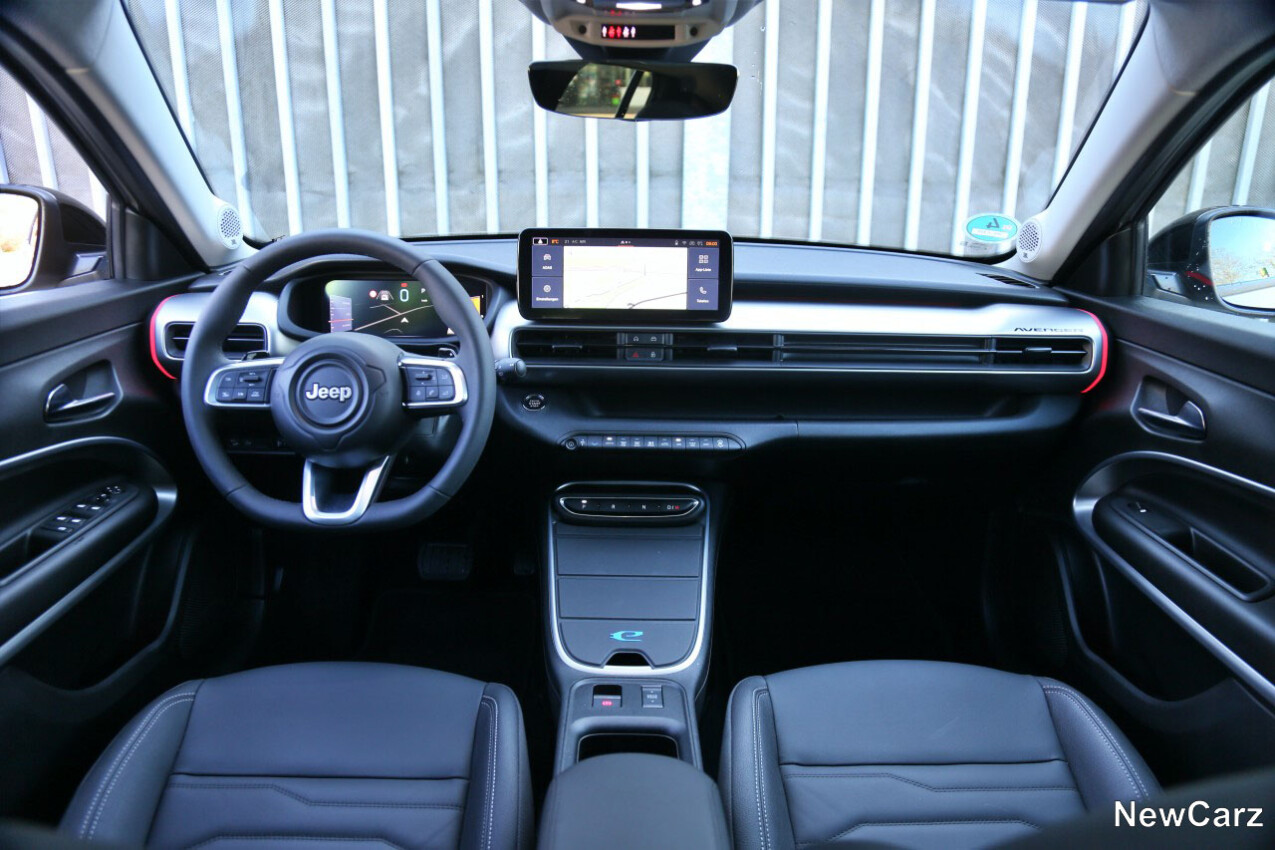 Jeep Avenger e-Hybrid Instrumententafel