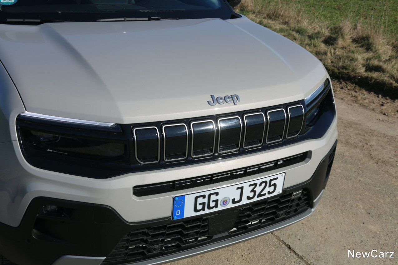 Jeep Avenger e-Hybrid Frontgrill