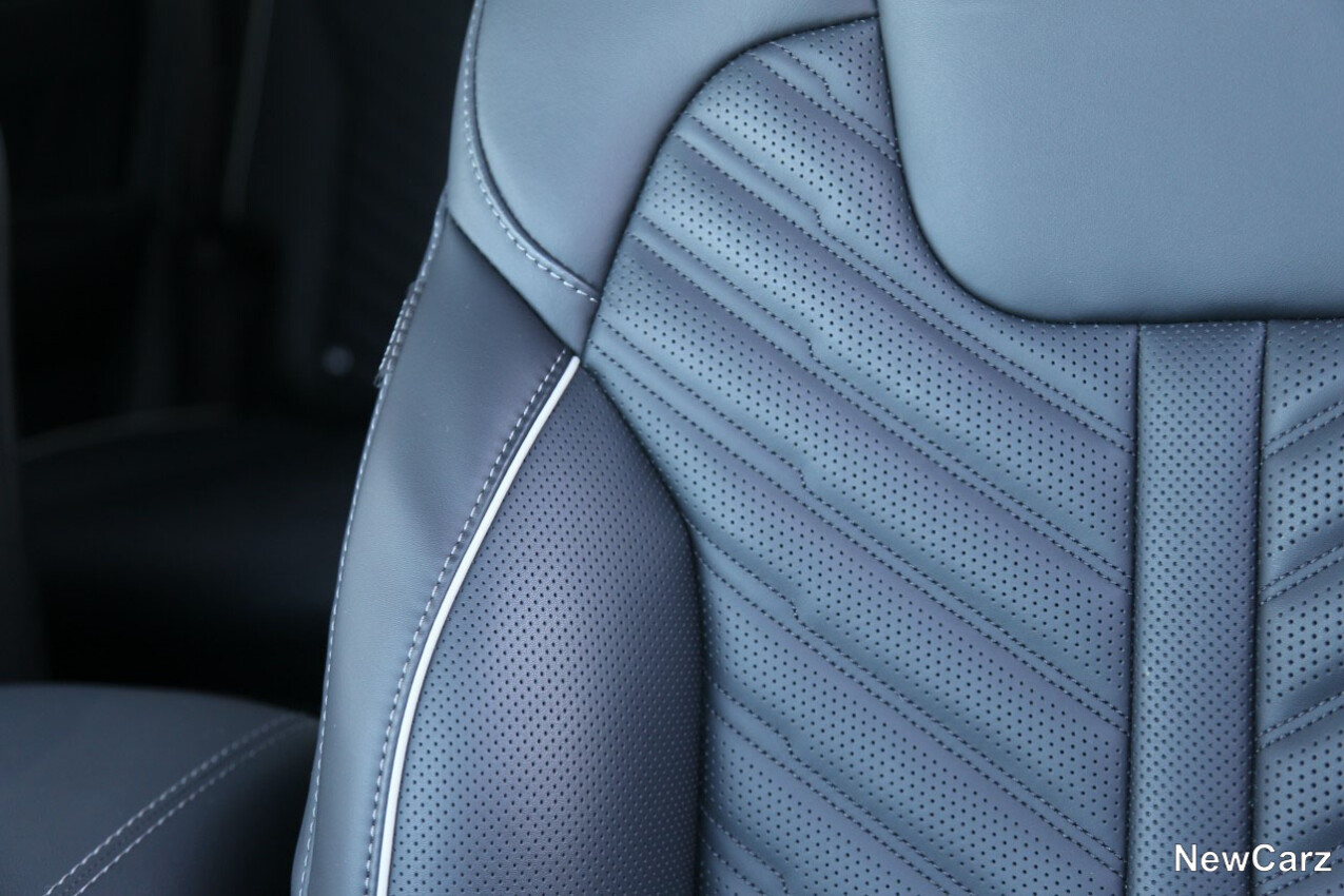 Kia Sorento Facelift Sitzbezug Detail