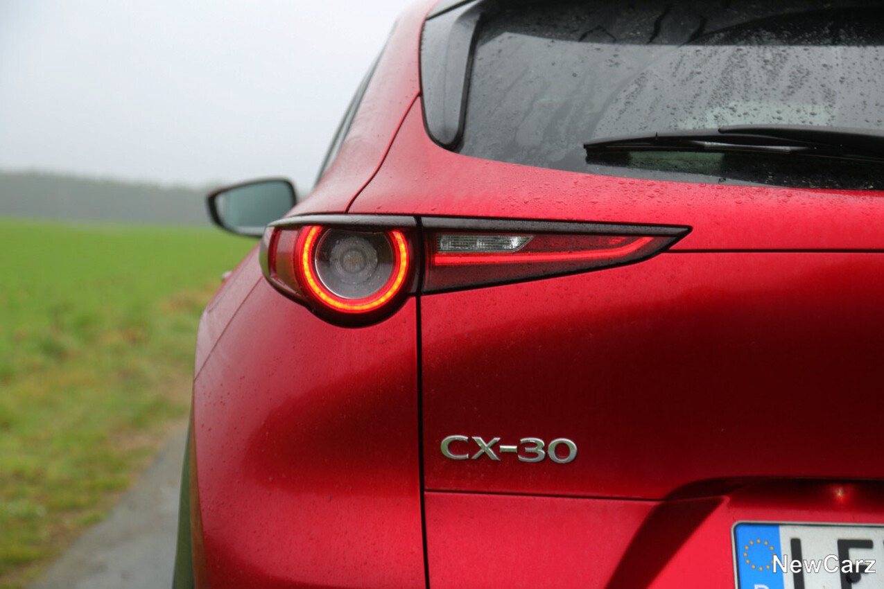 Mazda CX-30 G140 Heckleuchte
