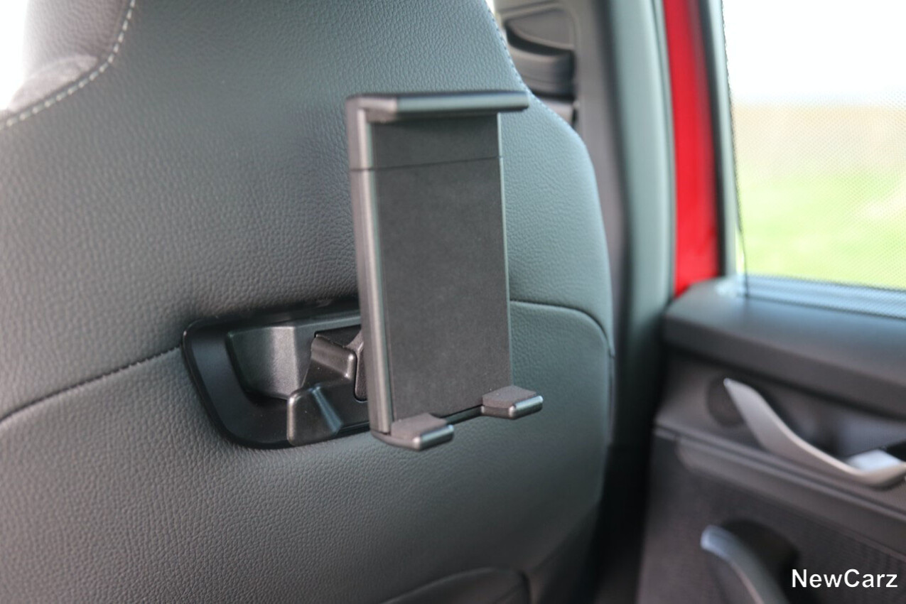 Skoda Octavia Combi Facelift Handyhalter