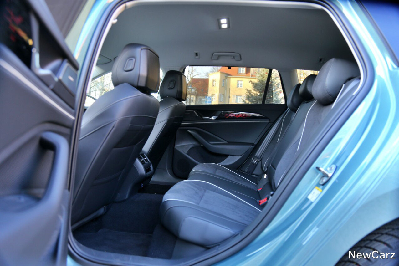 VW Passat Variant B9 Fond