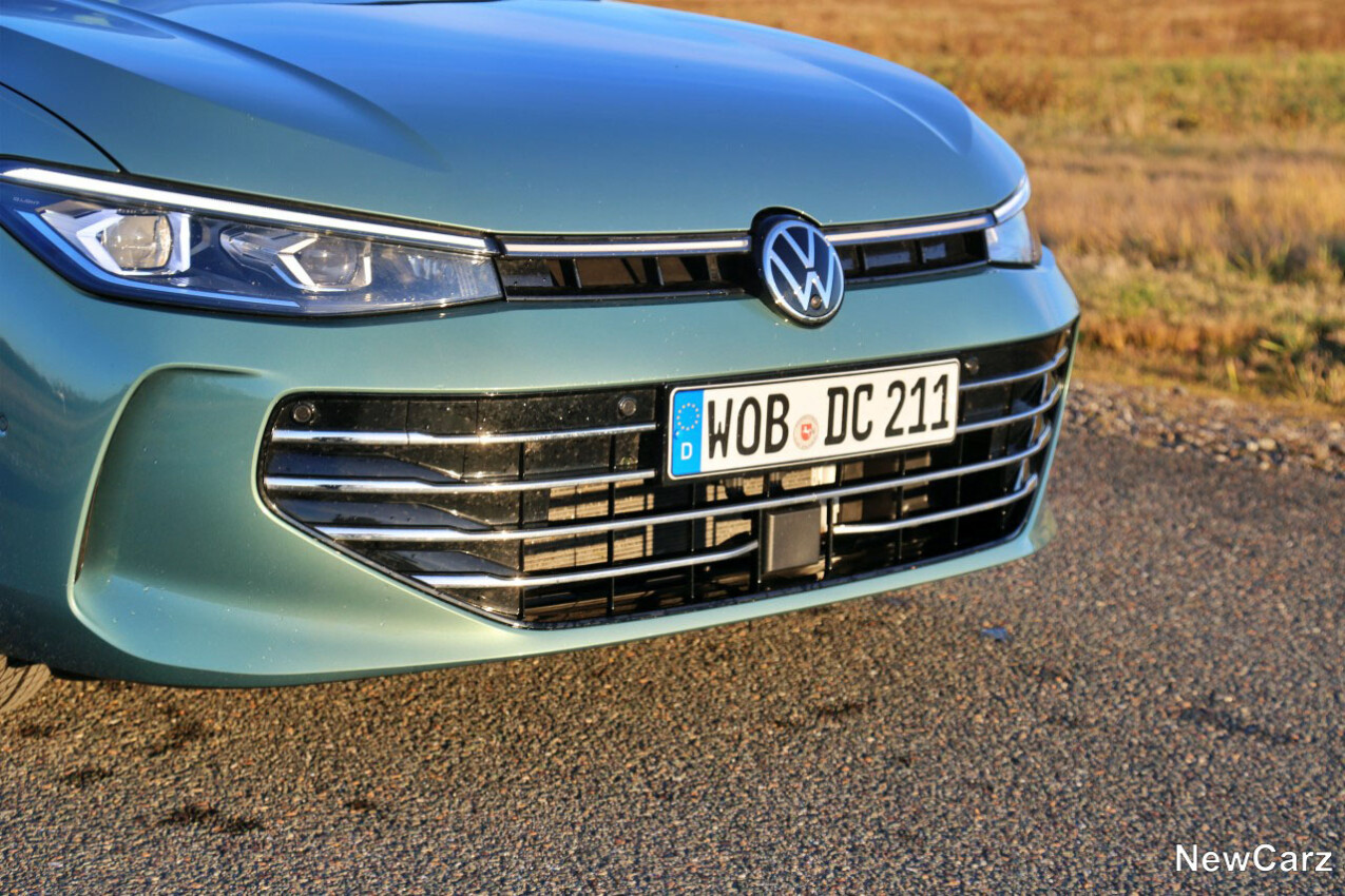 VW Passat Variant B9 Frontgrill