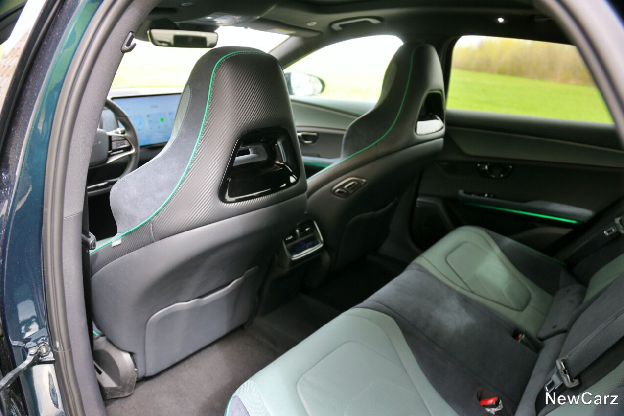 BYD Han Fußraum Fond