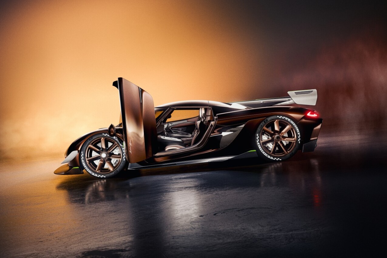 Koenigsegg Sadair's Spear Seite