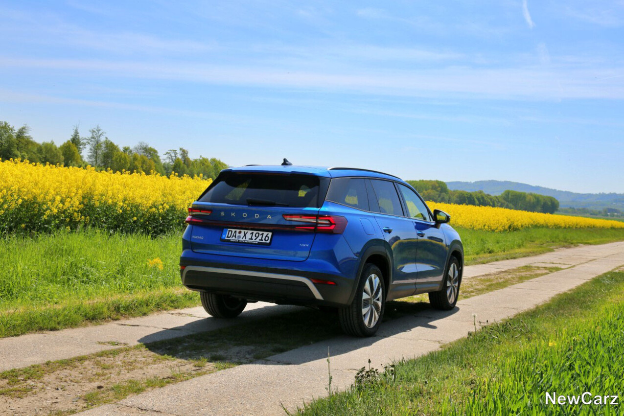 Skoda Kodiaq 4x4 schräg hinten echts
