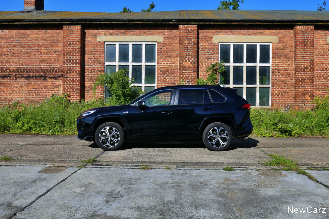 Suzuki Across Facelift Seite