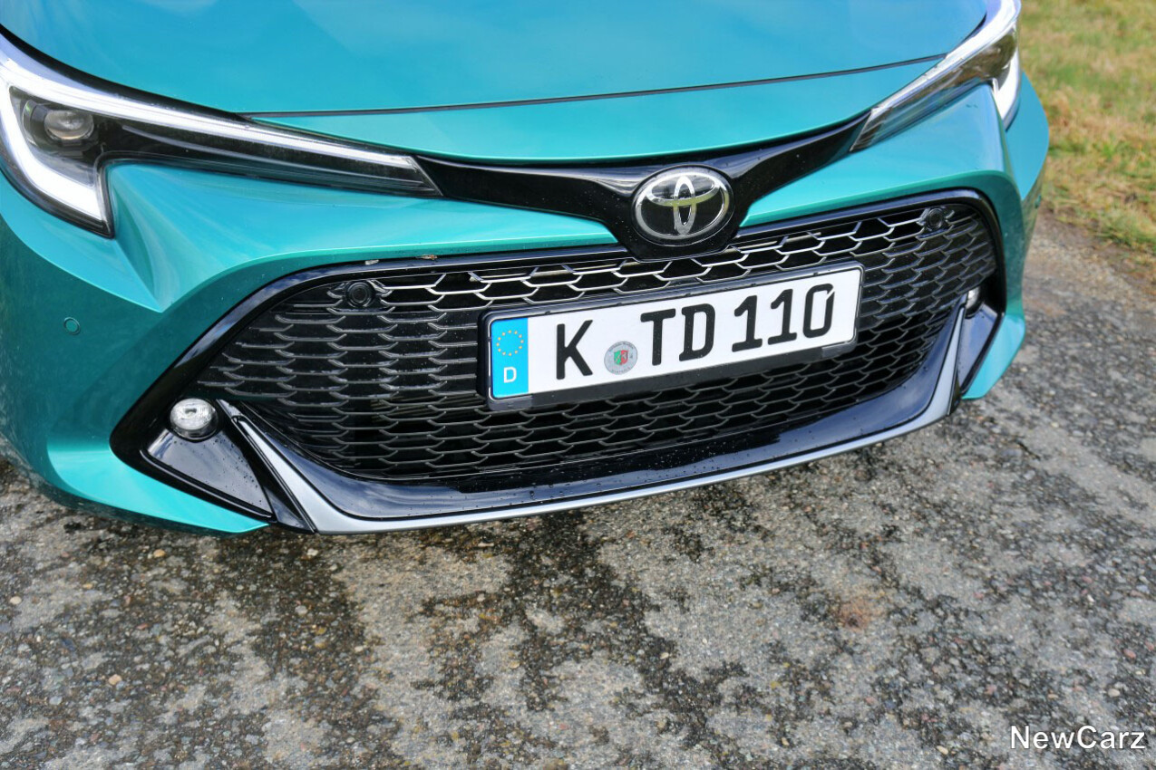 Toyota Corolla Touring Sports Facelift Frontgrill
