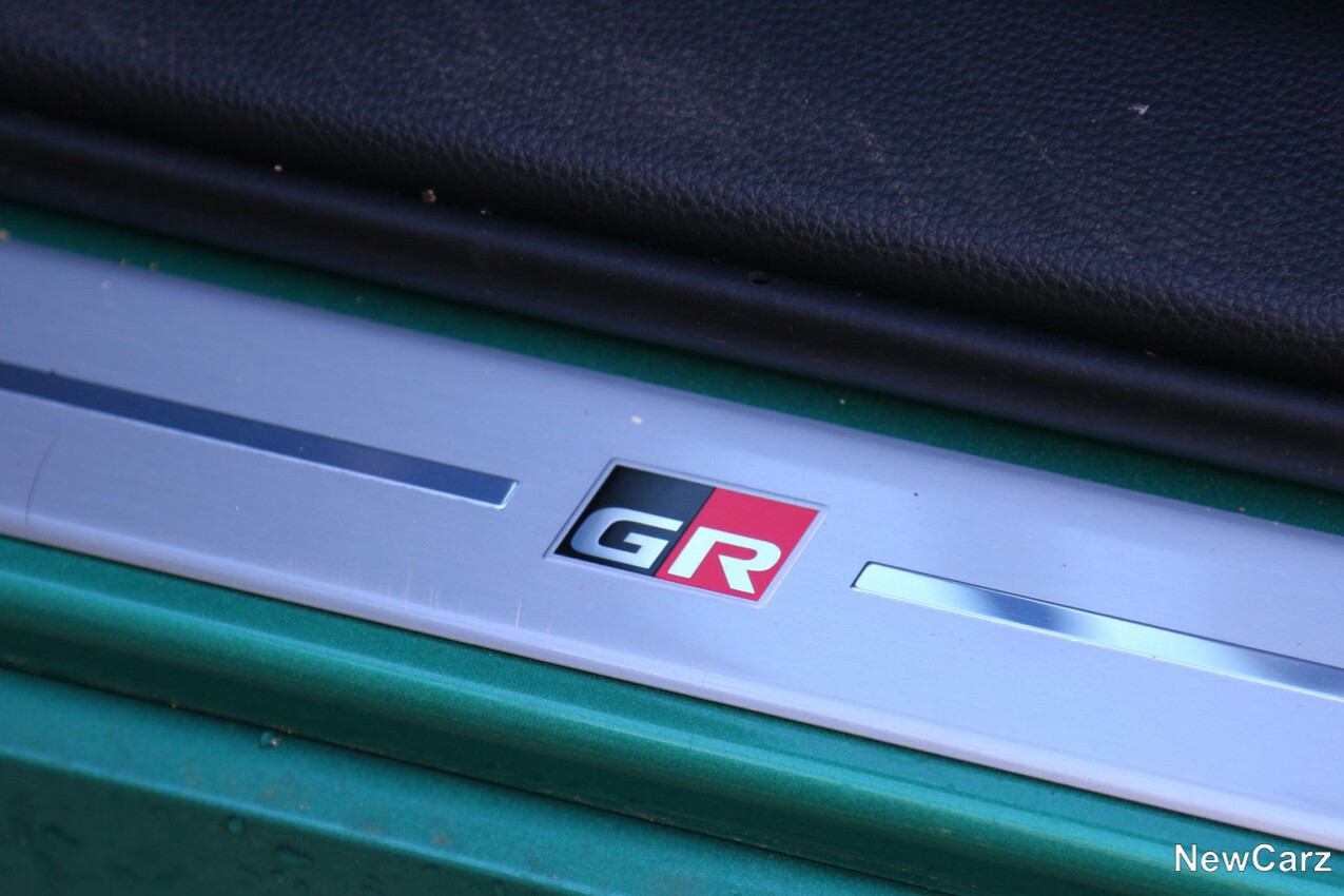 Toyota Corolla Touring Sports Facelift Einstiegsleiste