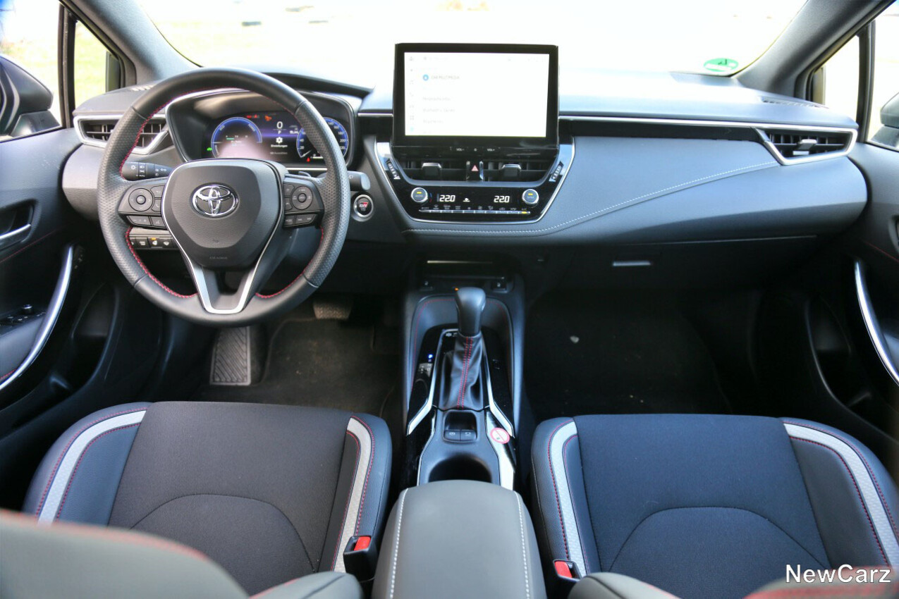 Toyota Corolla Touring Sports Facelift Instrumententafel