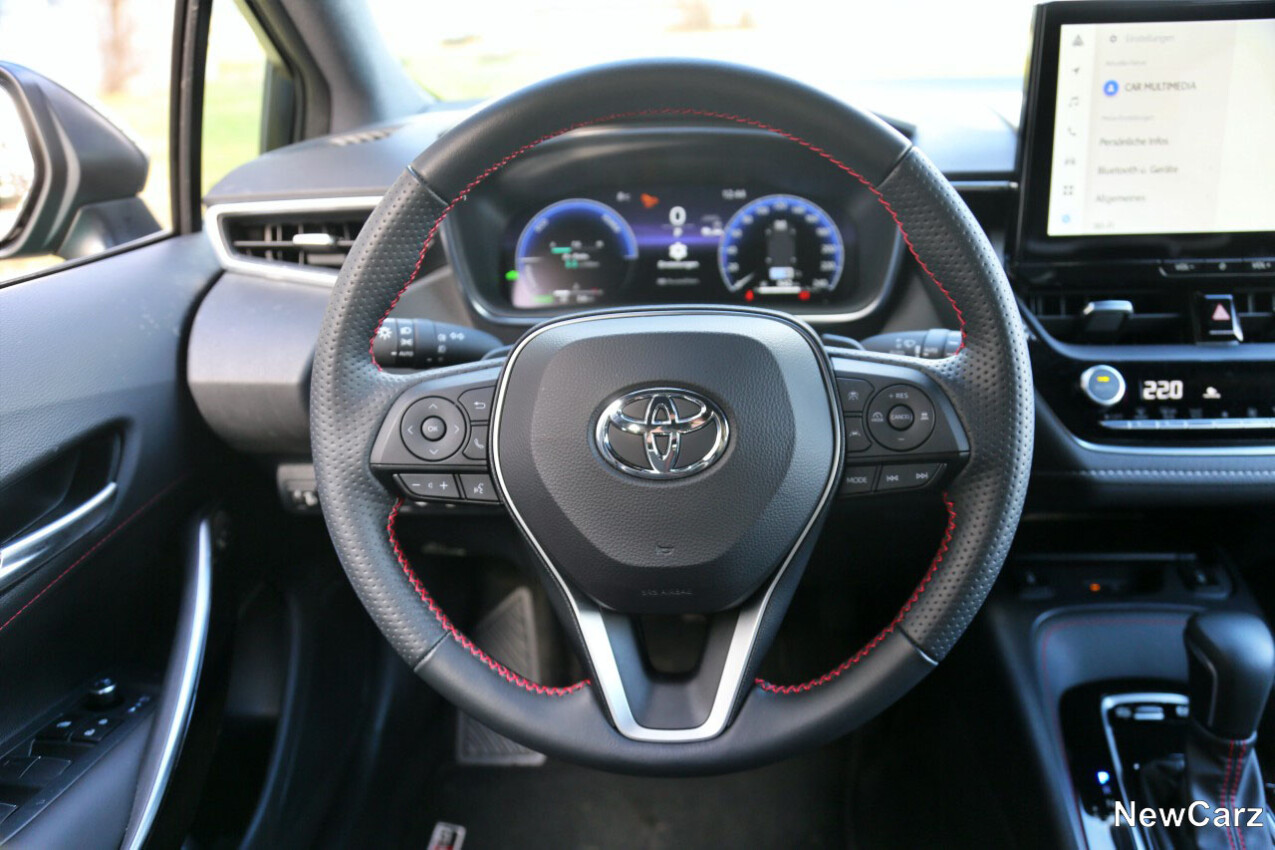 Toyota Corolla Touring Sports Facelift Lenkrad