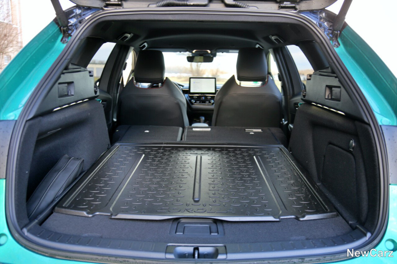 Toyota Corolla Touring Sports Facelift maximierter Kofferraum 