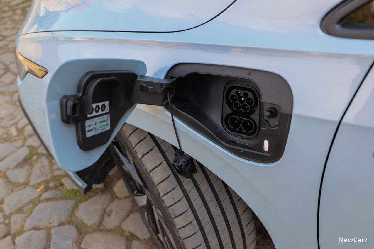 VW Golf 8 Facelift GTE Ladeanschluss